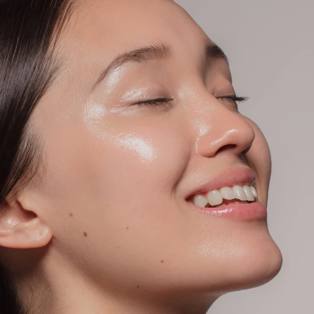 Clinical Skin Ultra-Light Balance Renew Moisturizer for lightweight hydration, oil control, and refreshed, balanced skin